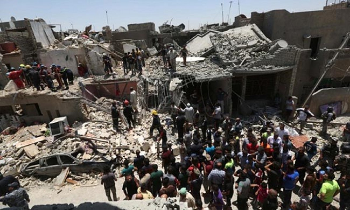 Máy bay chiến đấu Iraq để rơi bom, 12 người dân chết thảm