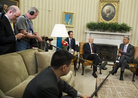 Hình ảnh Tổng thống Hoa Kỳ tiếp Tổng Bí thư tại phòng Bầu dục
