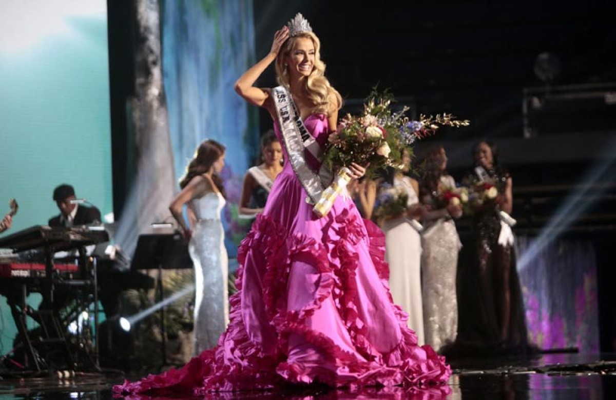 Olivia Jordan, người đẹp bang Oklahoma (ảnh) đã giành vương miện Hoa hậu Mỹ 2015 tại cuộc thi chung kết diễn ra ở Baton Rouge, bang Louisiana ngày 12/7. AFP/TTXVN