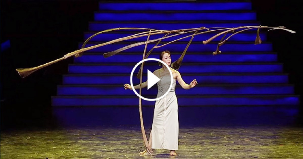 [VIDEO] Màn biểu diễn nghệ thuật thăng bằng tuyệt vời nhất thế giới