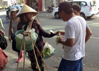 Một hành động mất dạy của khách Trung Quốc ở Đà Nẵng