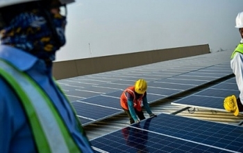Nghịch lý phát triển năng lượng mặt trời tại Ấn Độ