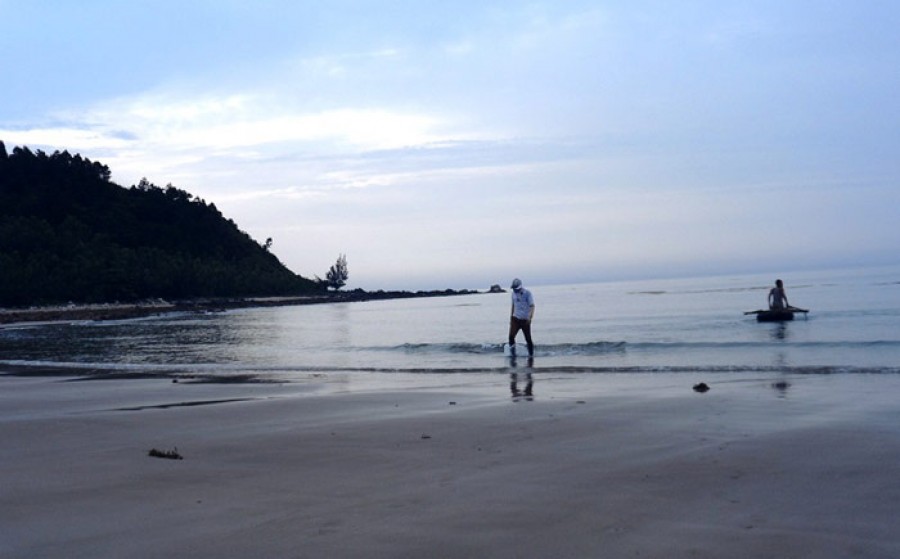 Xây dựng khu du lịch sinh thái ven biển Vũng Chùa - Đảo Yến