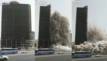 [VIDEO] Tòa nhà tách đôi rồi đổ sập thành đống gạch vụn