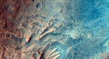 Những tấm ảnh kỳ lạ về sao Hỏa mới được NASA công bố