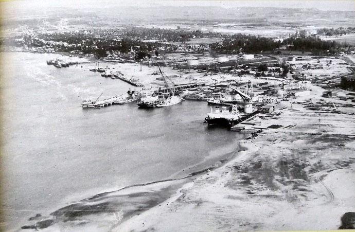 nhung nam thang dau tien lam dich vu dau khi