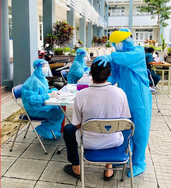 Trung tâm Y tế Vietsovpetro hỗ trợ công tác lấy mẫu xét nghiệm cộng đồng trên địa bàn tỉnh Bà Rịa - Vũng Tàu
