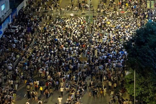 Ai đứng sau và hưởng lợi từ các cuộc biểu tình ở Hongkong? (Kỳ 2)