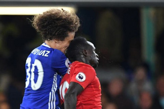 David Luiz vỡ mũi trong lần ra mắt thứ hai ở Chelsea