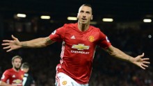 zlatan ibrahimovic va mourinho dang lam cho man utd cun di