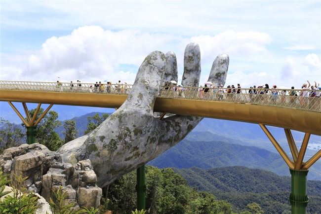 khong co du lich da nang sao co ngay hom nay