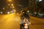 [VIDEO] Cảnh sát cơ động Hà Nội truy đuổi 4 tên cướp trên phố