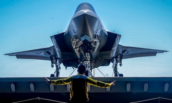 Mỹ lại cấm bay tiêm kích F-35 để kiểm tra lỗi động cơ