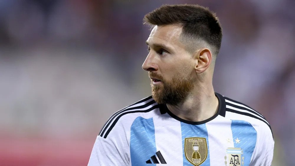 Messi xác nhận đá xong World Cup 2022 thì… nghỉ