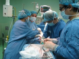 Đà Nẵng: Ba em bé đầu tiên ra đời bằng thụ tinh ống nghiệm
