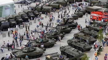 Nga 'khoe' vũ khí tại diễn đàn quốc phòng 2016