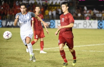 Huyền thoại tuyển Philippines: "Đội tuyển Việt Nam có tương lai tươi sáng"