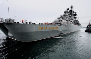 Tàu tuần dương "khủng" của Nga phóng ngư lôi biết bay tiêu diệt mục tiêu