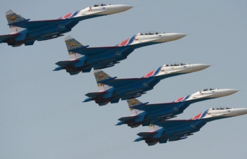 Nga đưa hàng loạt máy bay chiến đấu tới Crimea giữa lúc căng thẳng với Ukraine
