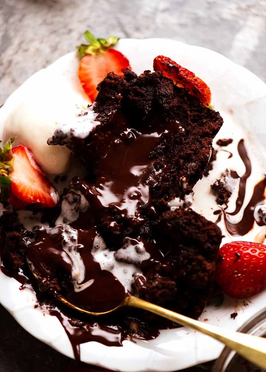 Gợi ý công thức làm món bánh socola tan chảy chắc chắn sẽ khiến bạn hài lòng