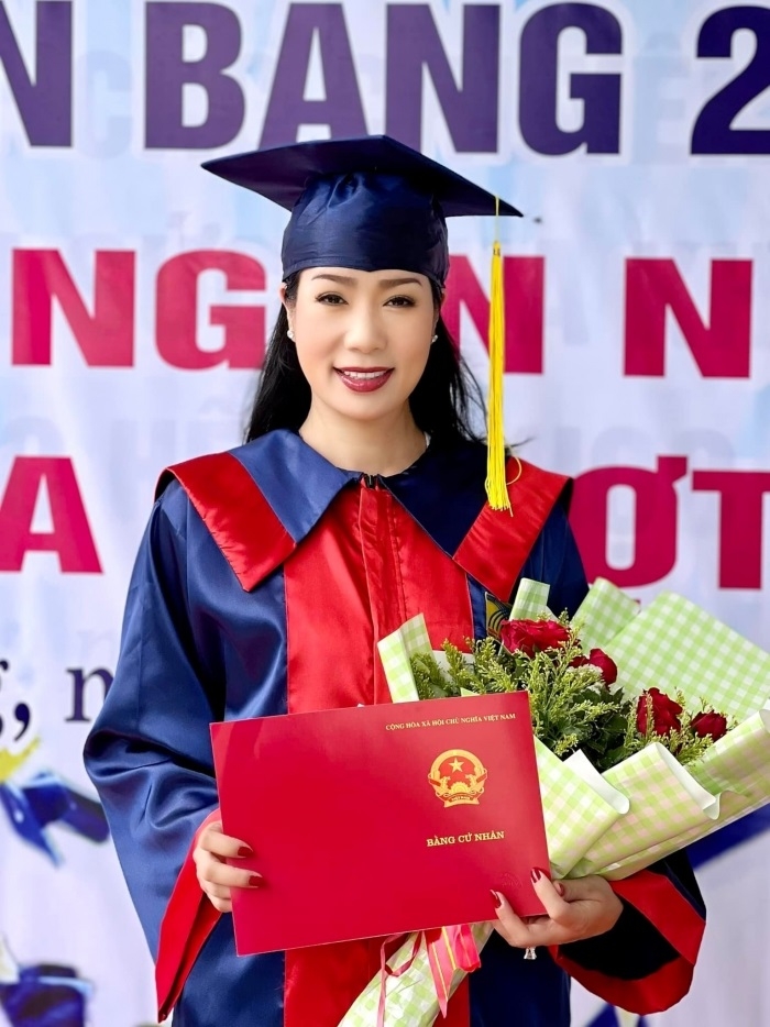 Sao Việt hôm nay 11/7: Phạm Hương, Hà Anh lần đầu hội ngộ sau nhiều năm