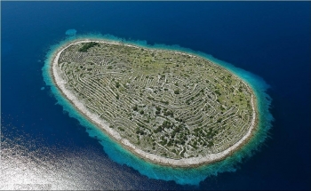 Bí ẩn hòn đảo "dấu vân tay" khổng lồ giữa lòng đại dương
