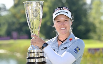 Nữ golfer Brooke Henderson vô địch Evian Championship 2022