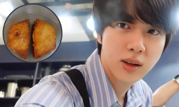 Sao Hàn hôm nay 14/8: Jin (BTS) khoe tài nấu nướng trong “BTS Vlog”
