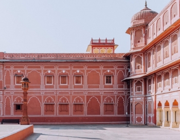 Lạc bước vào "thành phố màu hồng" nên thơ ở Ấn Độ