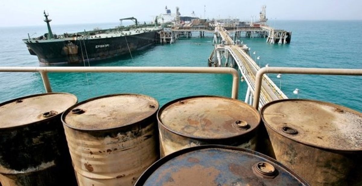 Xuất khẩu dầu của Iran tăng tháng thứ 3 liên tiếp