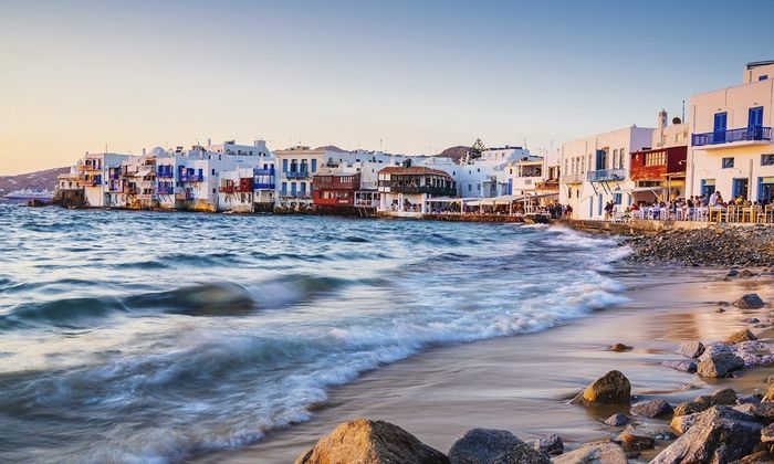 Ghé thăm 5 hòn đảo xinh đẹp ít người biết ở Hy Lạp