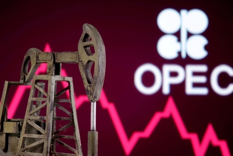 OPEC+ đồng ý cắt giảm mạnh sản lượng dầu mỏ bất chấp sức ép từ Mỹ
