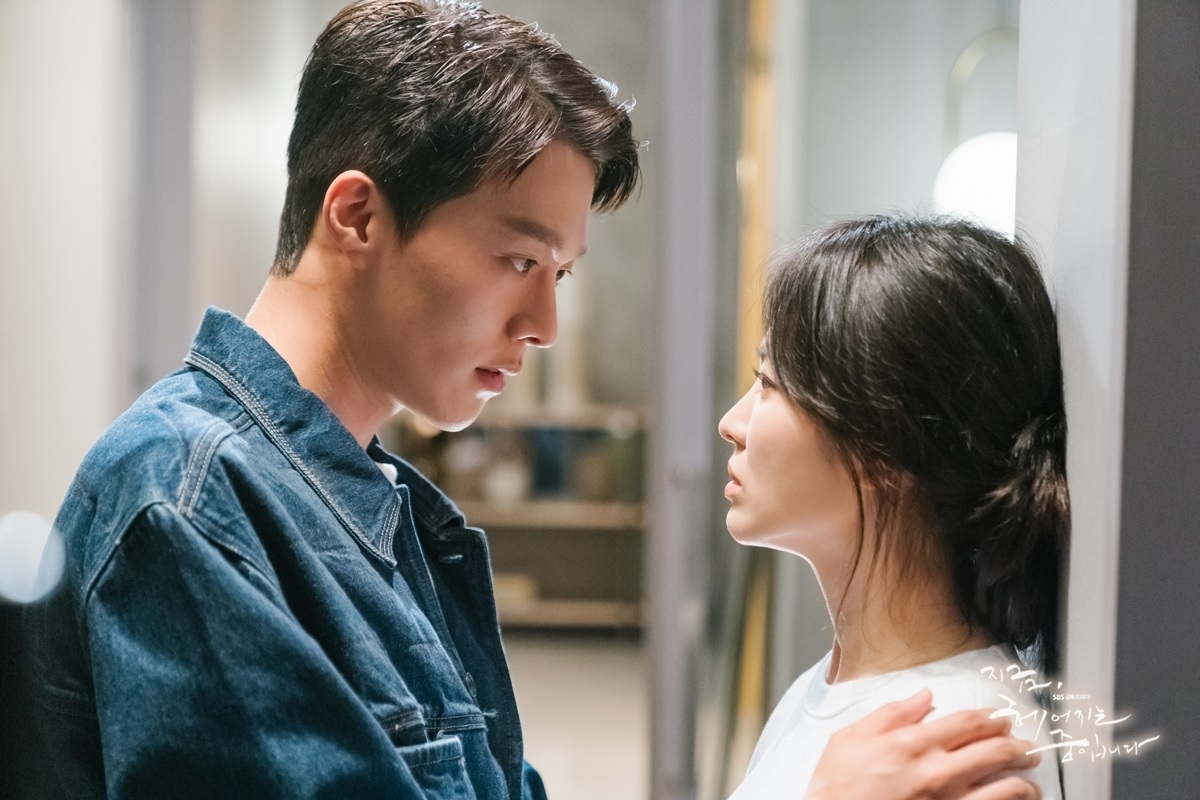 Top 3 bộ phim Hàn Quốc hot nhất cuối năm 2021 mà bạn không nên bỏ lỡ