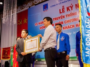 PV OIL Nam Định nhận Huân chương Lao động hạng Ba