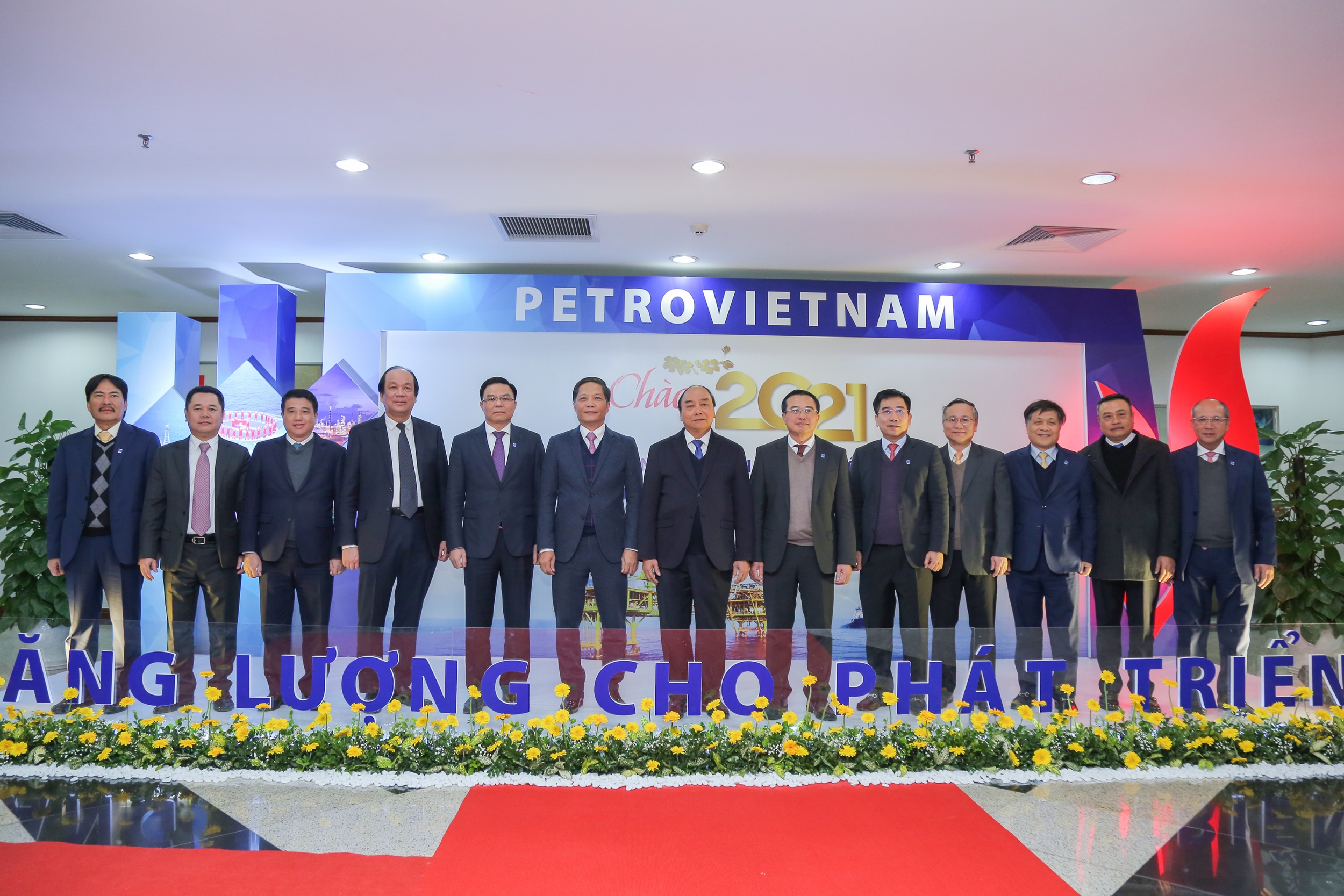 Petrovietnam trong khó khăn càng vững vàng, trước thử thách càng bản lĩnh