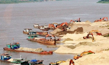 Không để xảy ra tình trạng khai thác cát, sỏi trái phép tại Quảng Nam