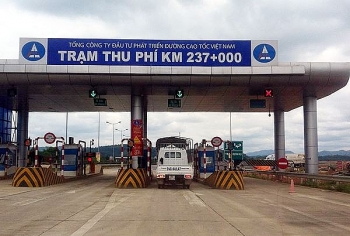 Trạm thu phí trên cao tốc Nội Bài - Lào Cai bị sét đánh hỏng, thiệt hại 4,5 tỷ đồng