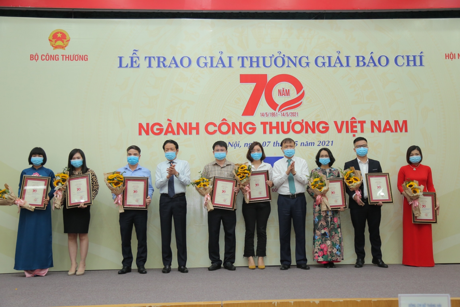 Tác phẩm của Tạp chí Năng lượng Mới đạt giải Báo chí 70 năm Ngành Công Thương Việt Nam