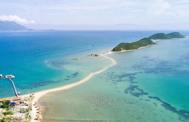 Khánh Hòa: Lật ghe ở vịnh Vân Phong, 3 khách du lịch tử vong