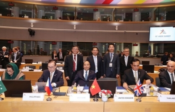 Lãnh đạo Petrovietnam tháp tùng Thủ tướng Chính phủ thăm chính thức các nước châu Âu và tham dự ASEM 12
