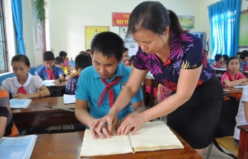 Hỗ trợ trẻ em khuyết tật tiếp cận các dịch vụ giáo dục tại cộng đồng