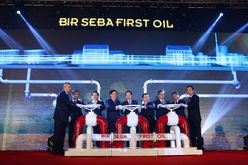 Tập đoàn Dầu khí Việt Nam đón dòng dầu thương mại tại Algeria