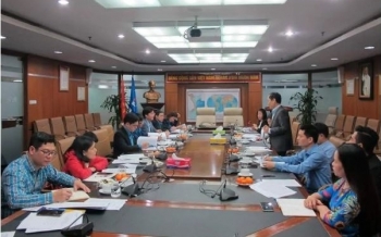 Đoàn giám sát chuyên đề của Tổng Liên đoàn Lao động Việt Nam làm việc với CĐ DKVN