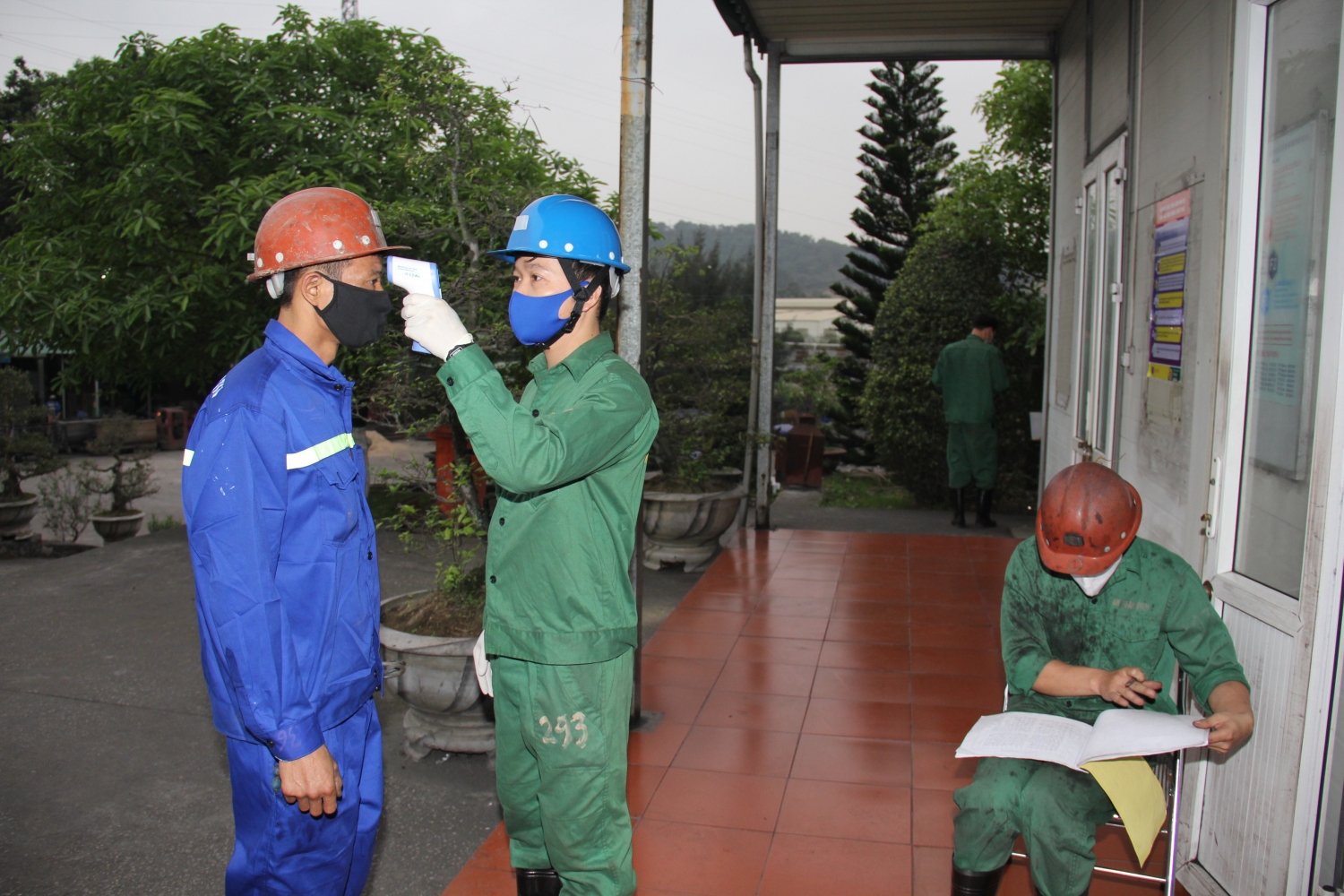 Các đơn vị TKV tại Quảng Ninh khẩn trương chống dịch Covid-19