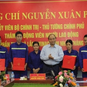 Thủ tướng Nguyễn Xuân Phúc: Tiếp tục phát huy truyền thống 