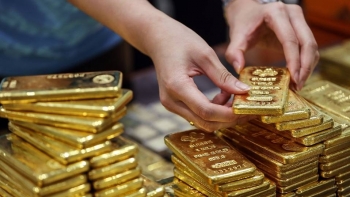 Đua theo vàng thế giới, giá vàng SJC tăng hơn 700 ngàn đồng/lượng