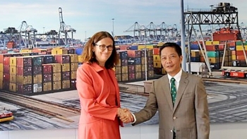Việt Nam và Liên minh châu Âu cam kết mạnh mẽ thực hiện hiệu quả Hiệp định EVFTA và IPA