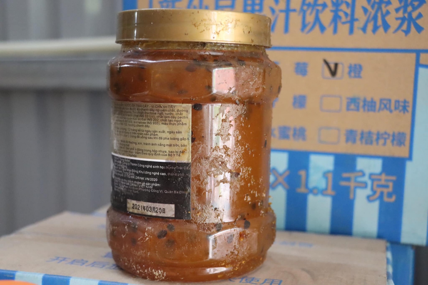 Mr.Drink Việt Nam buôn lậu hàng chục tấn nguyên liệu trà sữa
