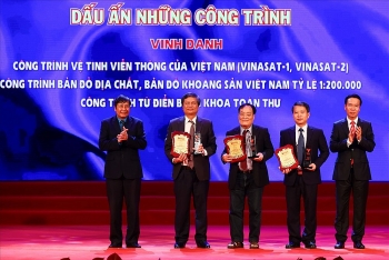 Tổng LĐLĐ Việt Nam vinh danh 8 công trình tiêu biểu các lĩnh vực kinh tế, xã hội, quốc phòng