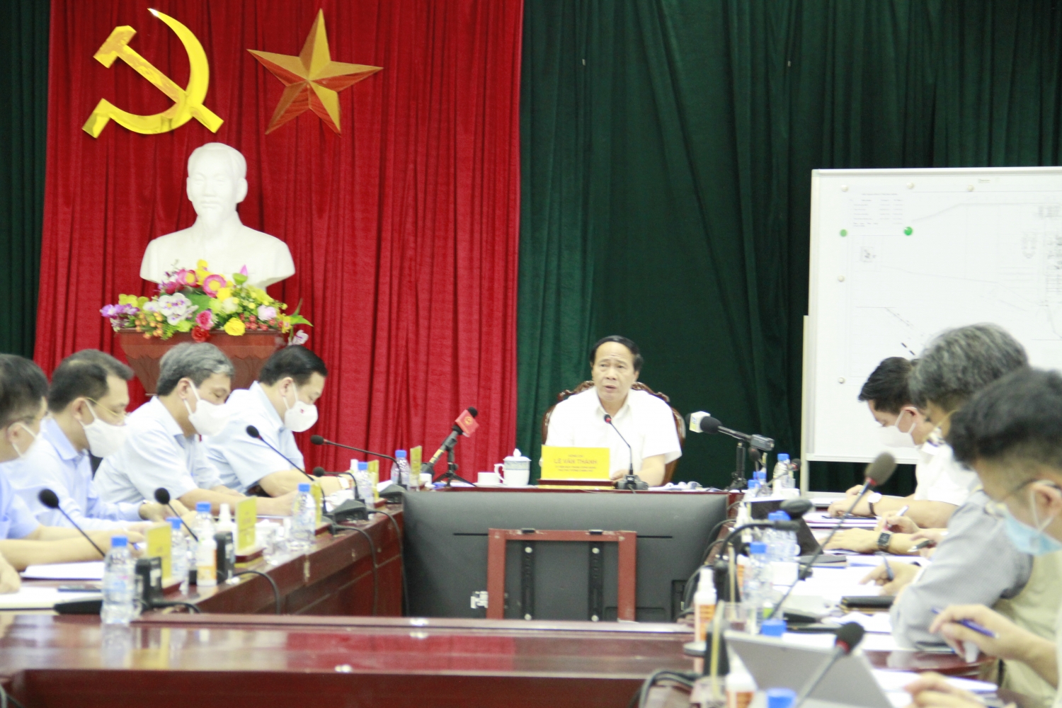 Phó Thủ tướng Lê Văn Thành: Tôi sẽ sát cánh cùng các đồng chí, không để các đồng chí làm một mình, chịu trách nhiệm một mình